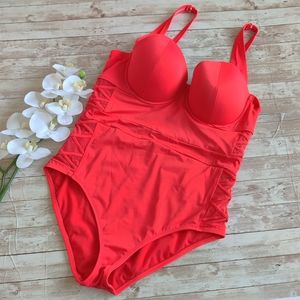 Torrid hot pink lightly lined underwire one piece swimsuit size 2 (2XL) GUC